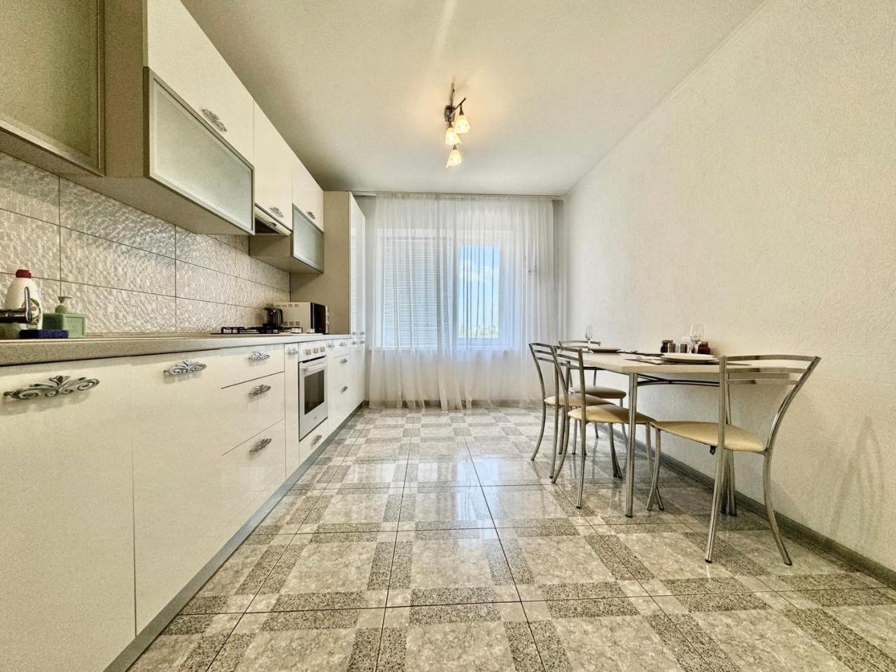 Apartpoltava Стильні Білосніжні Апартаменти, 2-Окремі Кімнати , Документи Для Відрядження , Банківський Чек Extérieur photo