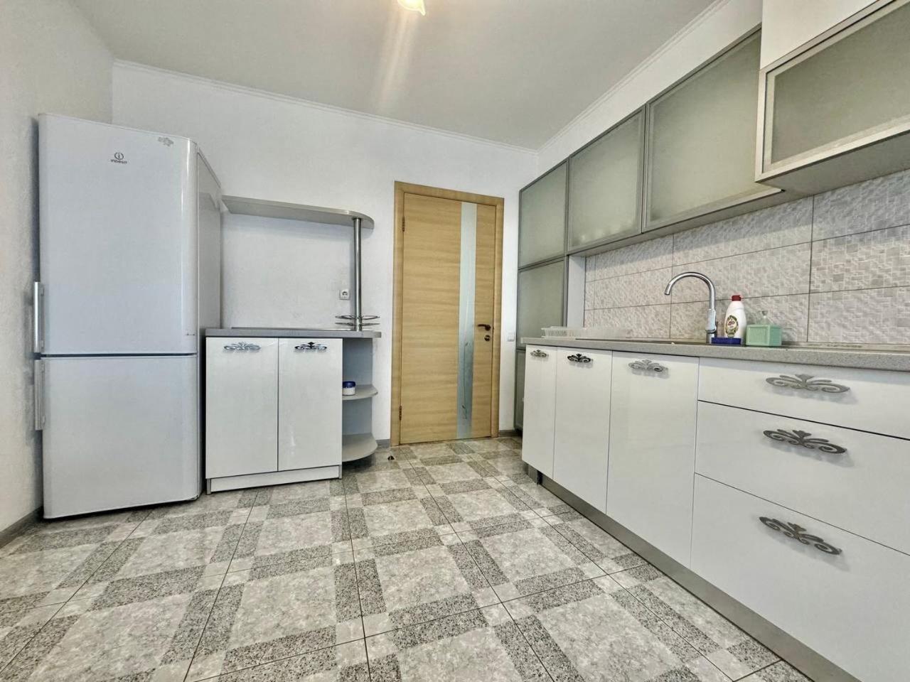 Apartpoltava Стильні Білосніжні Апартаменти, 2-Окремі Кімнати , Документи Для Відрядження , Банківський Чек Extérieur photo